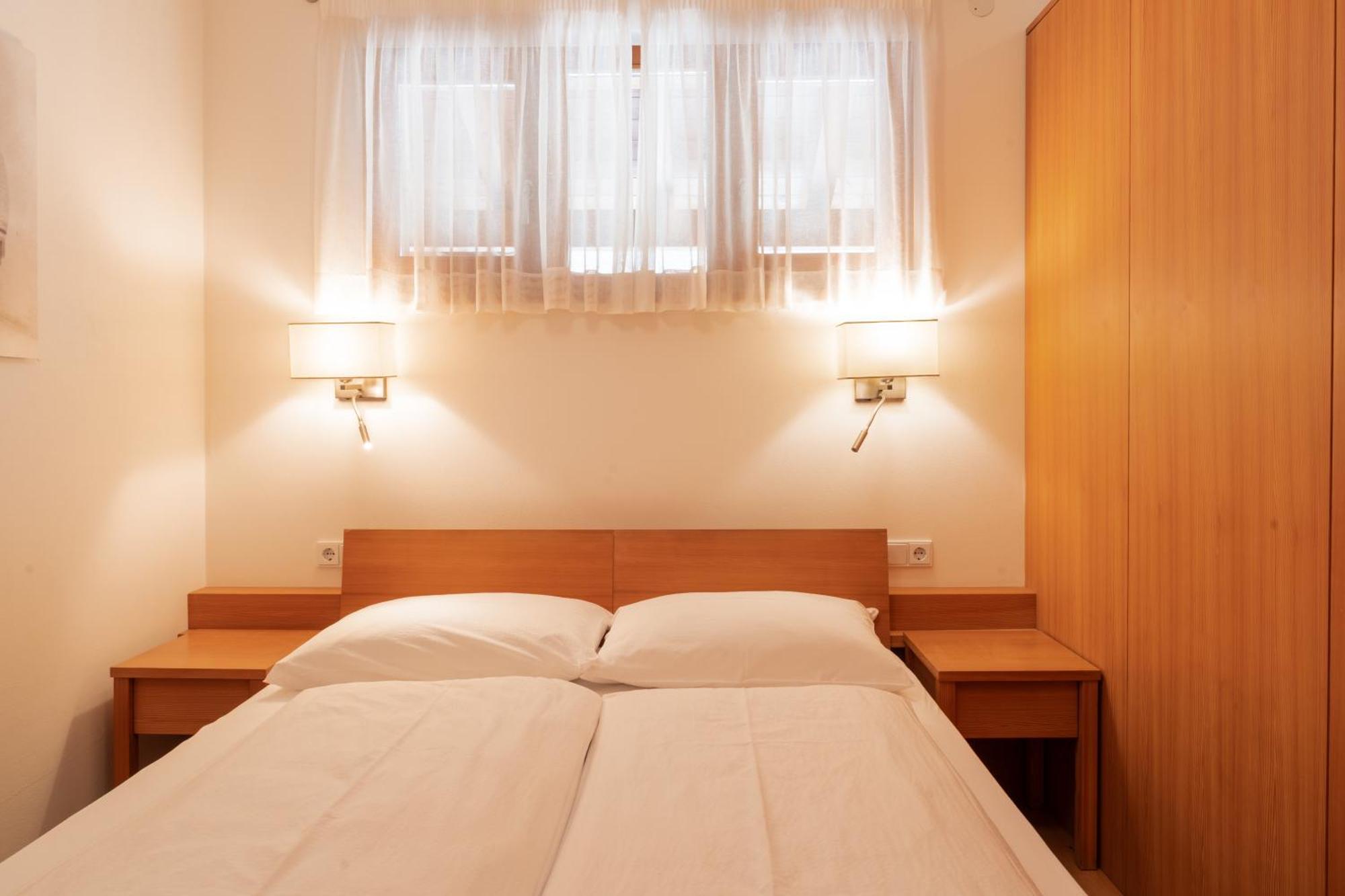 St. Ulrichhof Apartment ลานา ภายนอก รูปภาพ