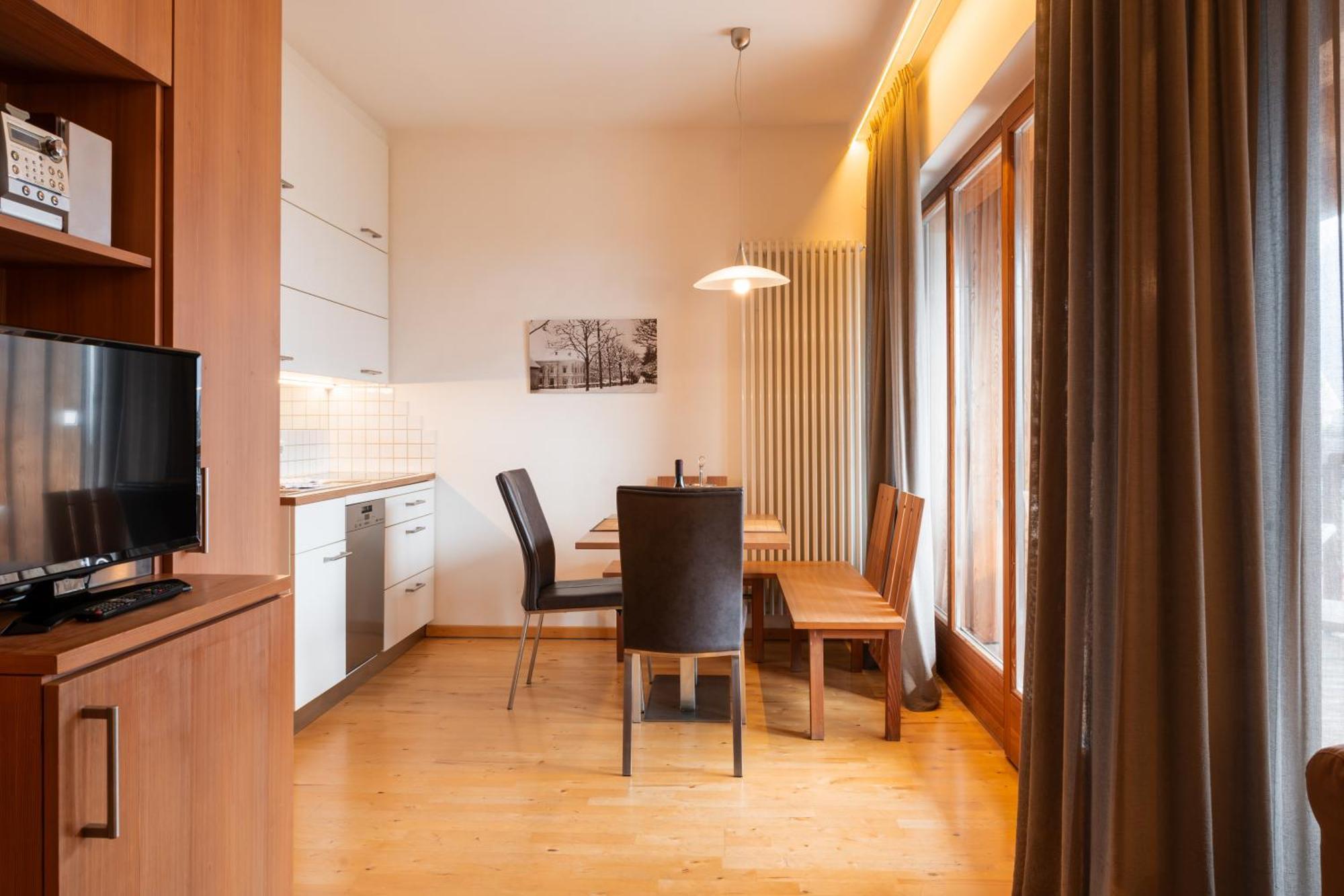 St. Ulrichhof Apartment ลานา ภายนอก รูปภาพ